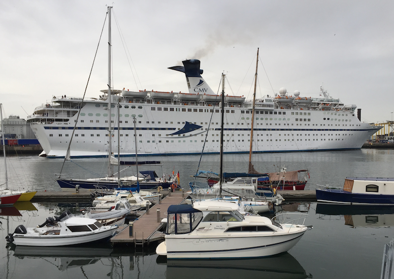 Activity at Poolbeg Yacht and Boat Club